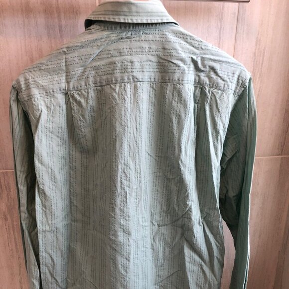 Born Hand Crafted Cotton Long Sleeve Seafoam Green Button Down Shirt Size Medium - Picture 7 of 10